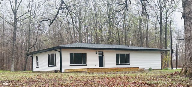 1307 Clark Road, Spencer, IN 47460