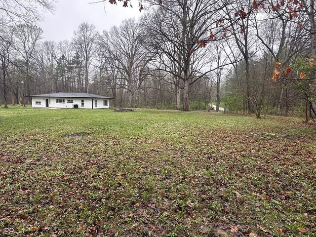 1307 Clark Road, Spencer, IN 47460
