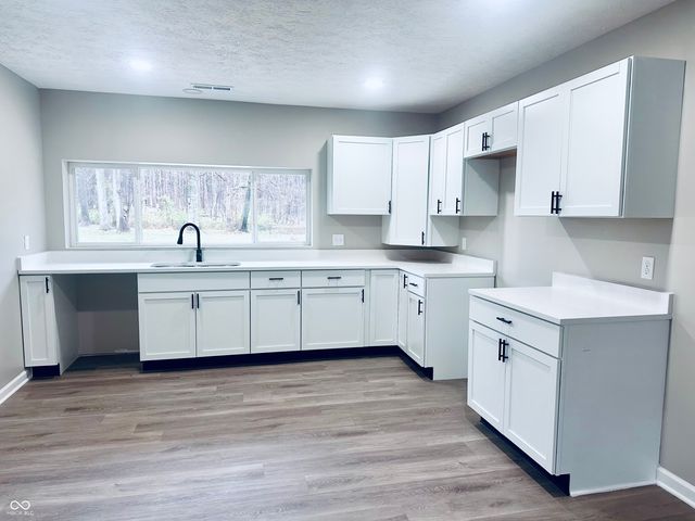 1307 Clark Road, Spencer, IN 47460