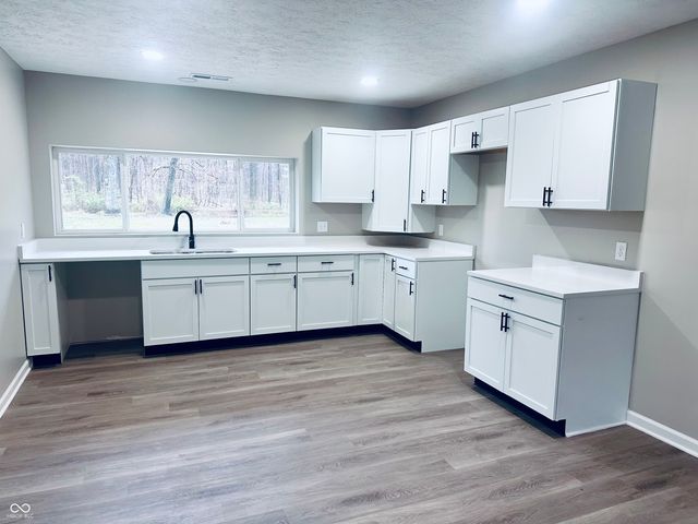 1307 Clark Road, Spencer, IN 47460