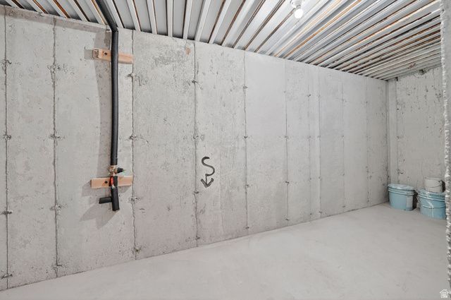 5767 S TRIPP LN, Murray, UT 84123