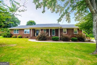45 Alvin Drive, Carrollton, GA 30117
