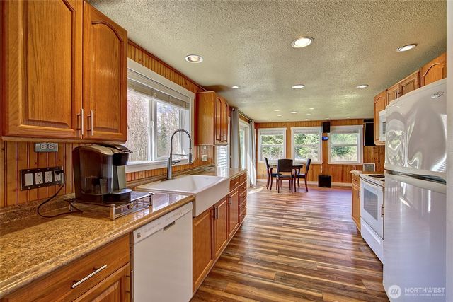 35379 North Shore Drive, Mount Vernon, WA 98274