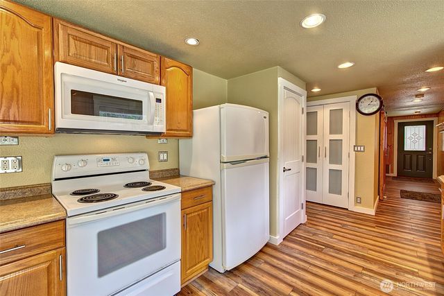 35379 North Shore Drive, Mount Vernon, WA 98274