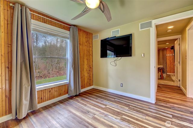 35379 North Shore Drive, Mount Vernon, WA 98274