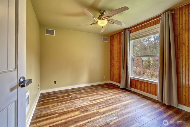 35379 North Shore Drive, Mount Vernon, WA 98274