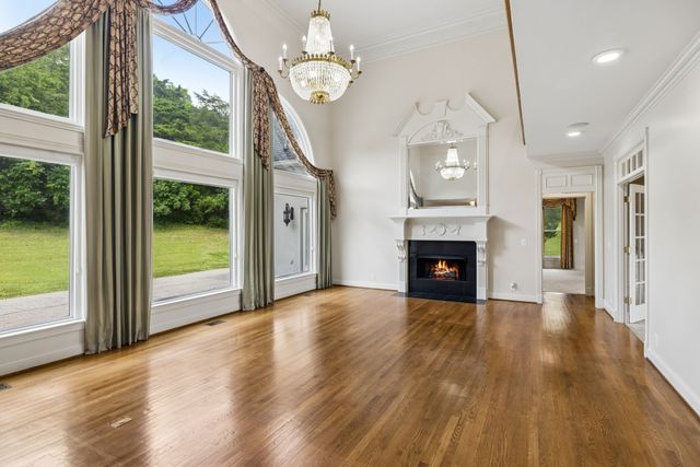 703 Ben Nevis Ct, Brentwood, TN 37027