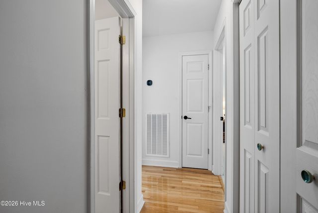 104 NE 21st Street, Oak Island, NC 28465