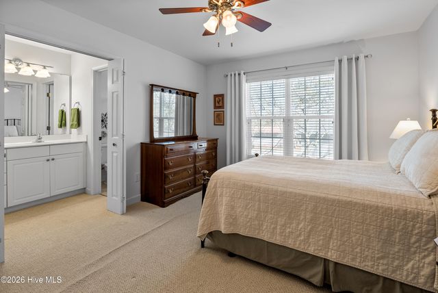 104 NE 21st Street, Oak Island, NC 28465