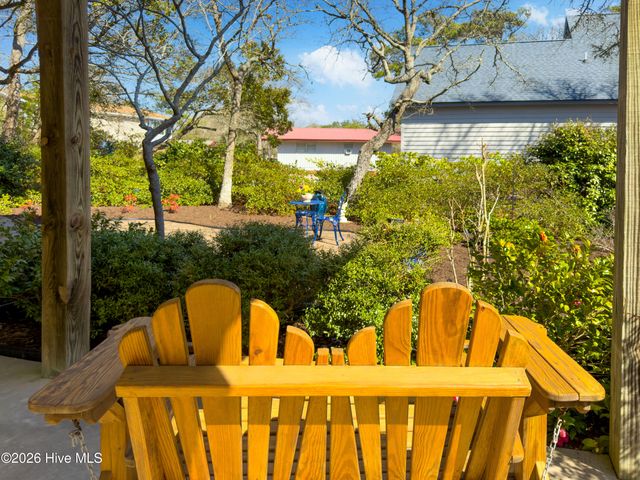 104 NE 21st Street, Oak Island, NC 28465