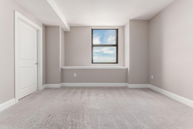 50 W Broad Street, 2702, Columbus, OH 43215