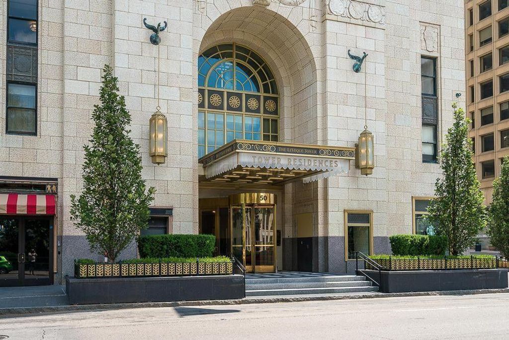 50 W Broad Street, 2702, Columbus, OH 43215