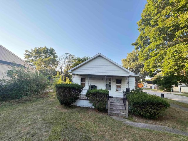 1802 Marquette Street, Saginaw, MI 48602