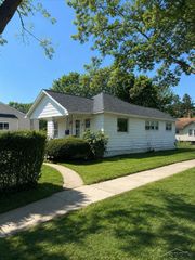1802 Marquette Street, Saginaw, MI 48602