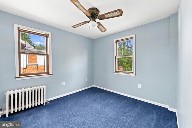6 N WELLS AVE, Glenolden, PA 19036