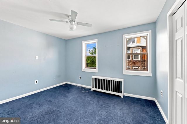 6 N WELLS AVE, Glenolden, PA 19036