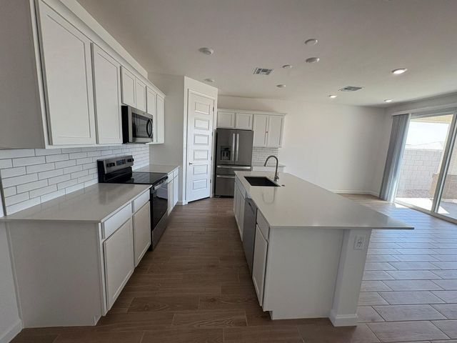 17745 W Turquoise Avenue, Waddell, AZ 85355
