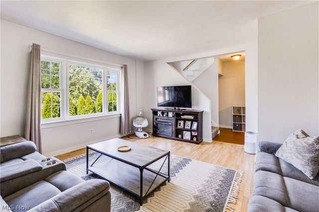 203 Hager Street, Hubbard, OH 44425