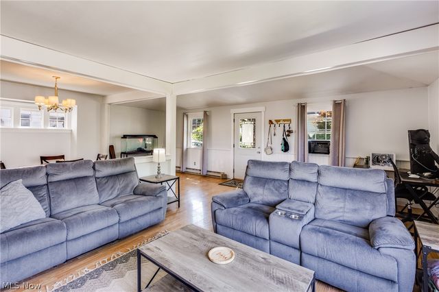 203 Hager Street, Hubbard, OH 44425