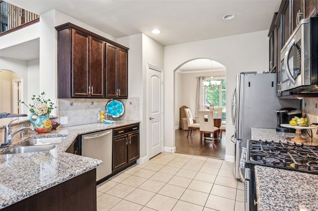 15900 Langsdale Street, Frisco, TX 75036