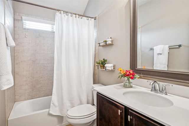 15900 Langsdale Street, Frisco, TX 75036