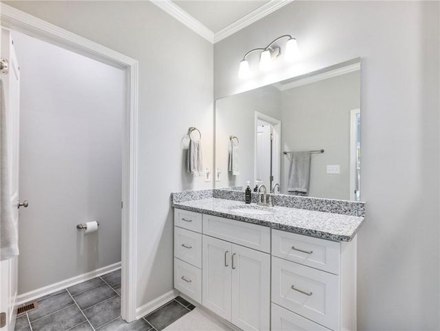 406 Sunset Drive, Statham, GA 30666