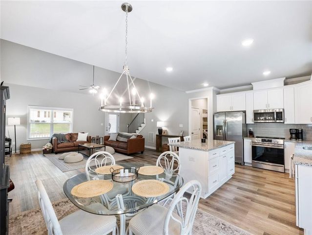 406 Sunset Drive, Statham, GA 30666