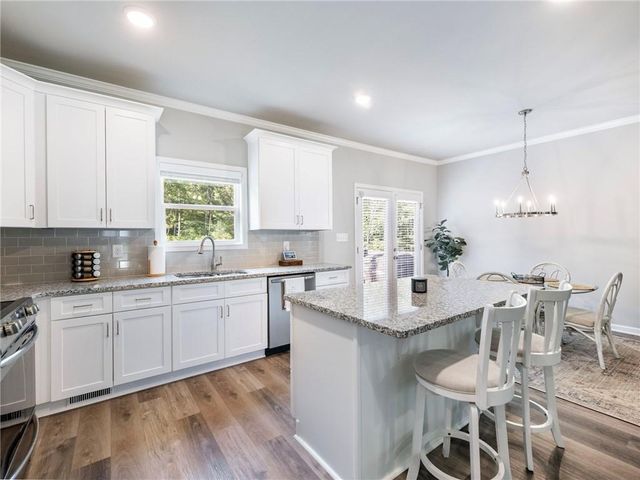 406 Sunset Drive, Statham, GA 30666