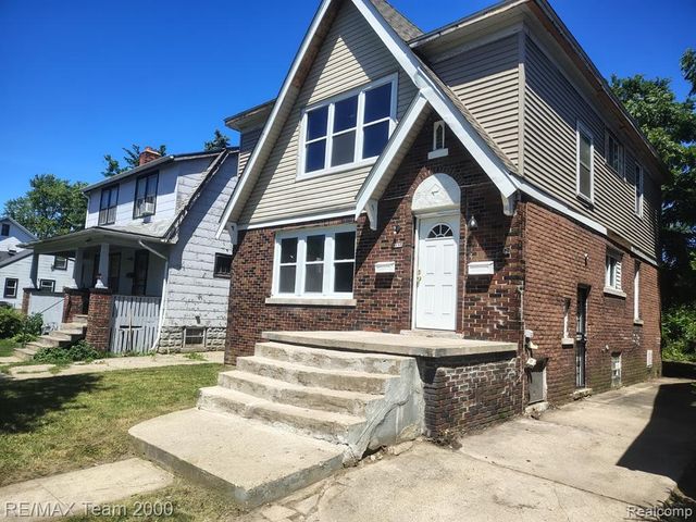 9186 Steel Street, Detroit, MI 48228