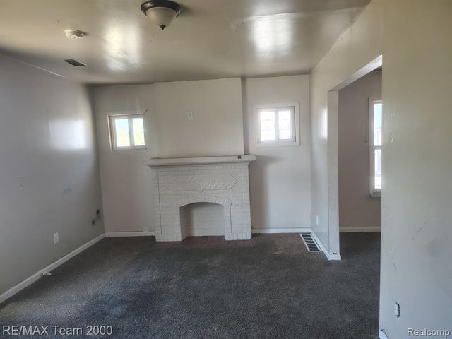 9186 Steel Street, Detroit, MI 48228