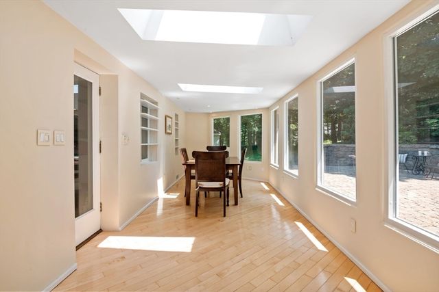 6 Wareland Rd, Wellesley, MA 02481