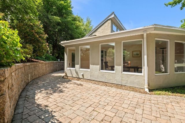 6 Wareland Rd, Wellesley, MA 02481