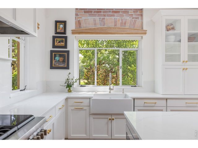 745 Highland Ave, Boulder, CO 80302