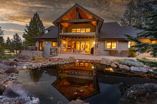 20112 Starfire Ridge Court, Bend, OR 97702