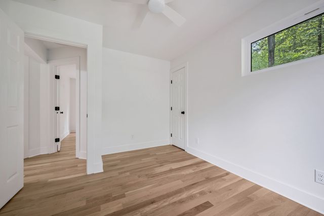 1032 Paint Pony Trl, Pegram, TN 37143