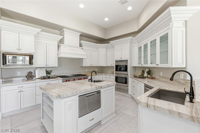 9328 Tournament Canyon Drive, Las Vegas, NV 89144
