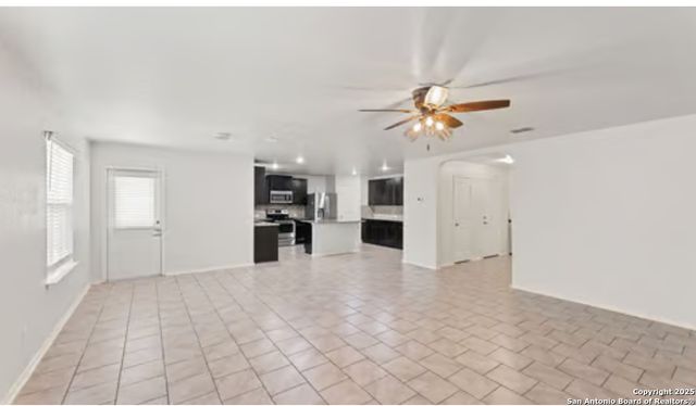 11711 Indian Camp, San Antonio, TX 78245