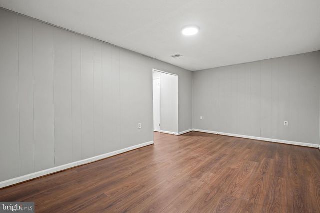 5863 JACKSONS OAK CT, Burke, VA 22015