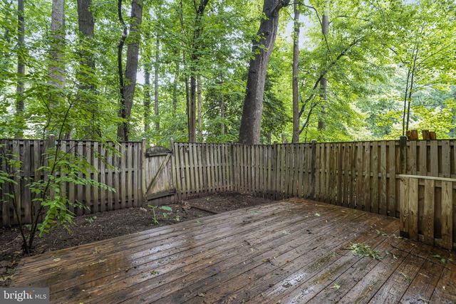 5863 JACKSONS OAK CT, Burke, VA 22015