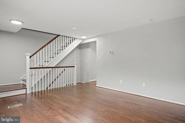 5863 JACKSONS OAK CT, Burke, VA 22015