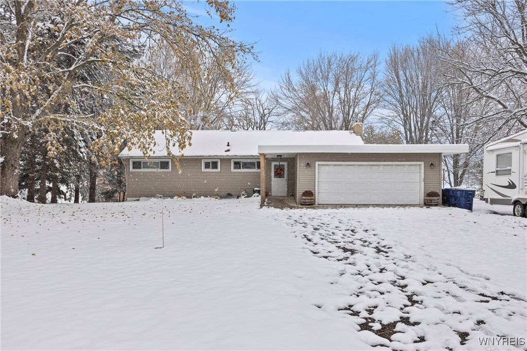 4775 Upper Mountain Road, Cambria, NY 14094