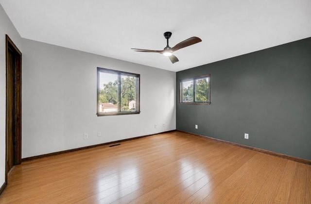 822 Luther Drive, Hobart, IN 46342