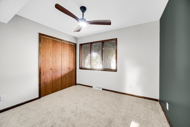 822 Luther Drive, Hobart, IN 46342