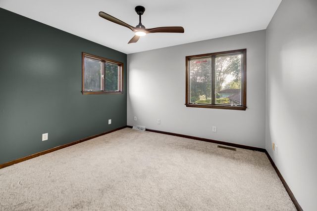 822 Luther Drive, Hobart, IN 46342