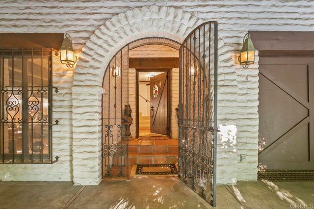 6036 Rainbow Heights Road, Fallbrook, CA 92028