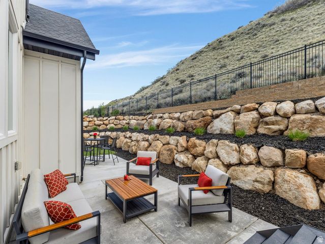 4839 W STEP ROCK LN, Herriman, UT 84096