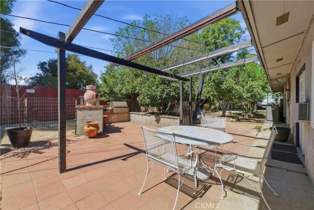 1606 S Laurel, Ontario, CA 91762