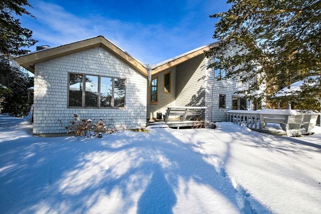 129 Colonial Way, Falmouth, MA 02540