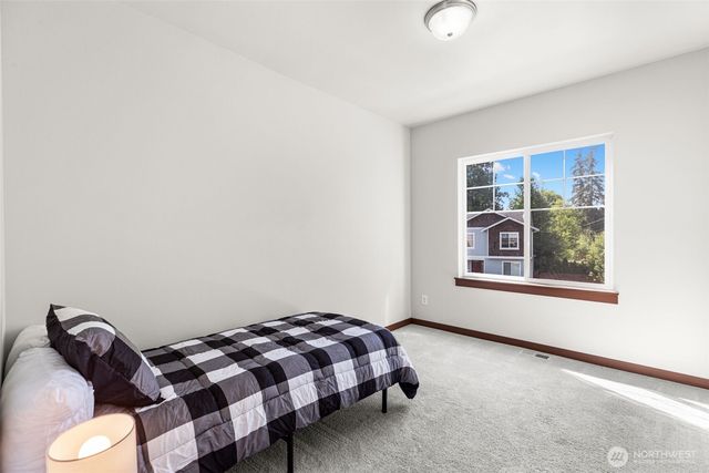 303 202nd Place SE, Bothell, WA 98012
