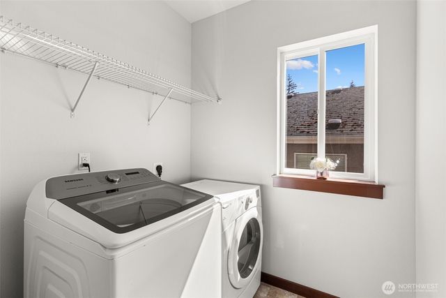 303 202nd Place SE, Bothell, WA 98012